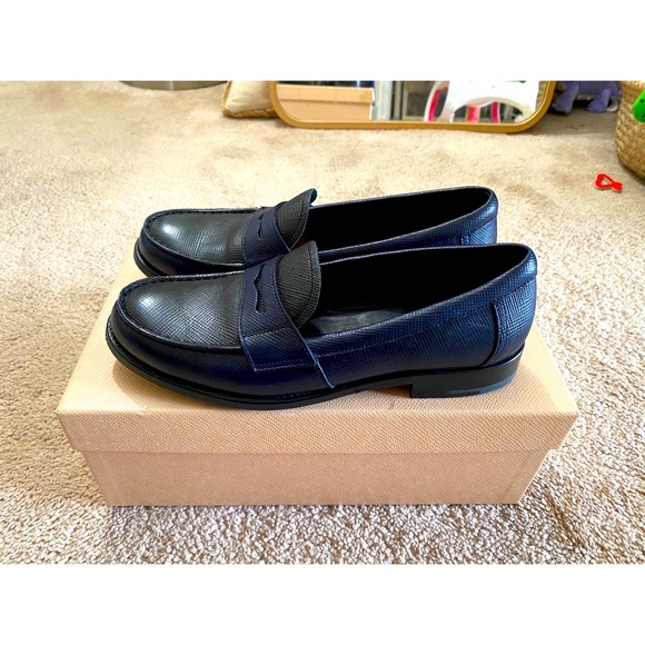 Prada loafers - Picture 2 of 4